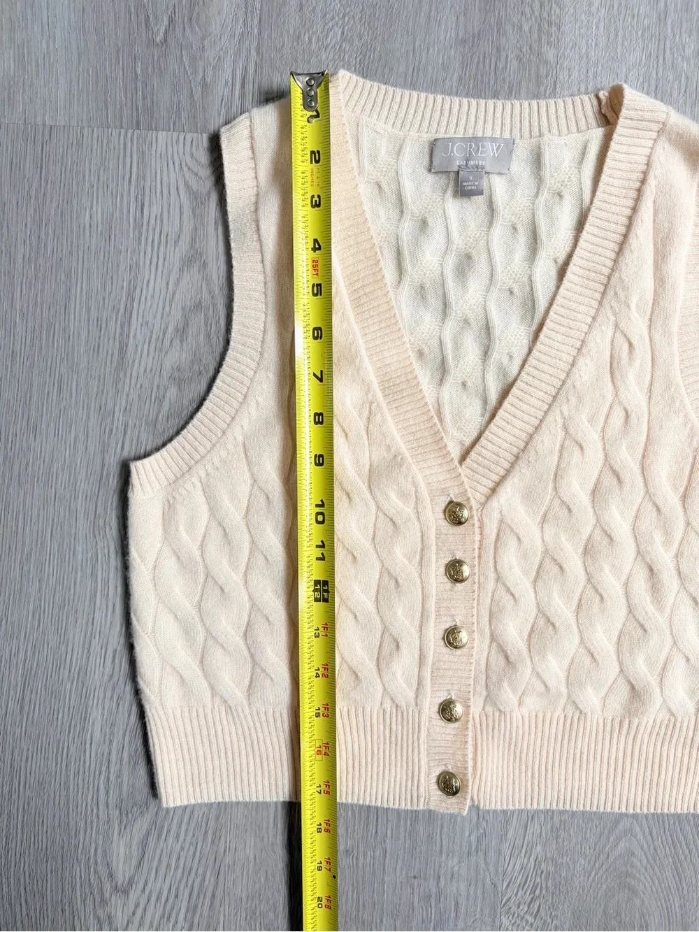 J.Crew 100% Cashmere Cable Knit Sweater Vest Cream Gold Button V-Neck Women's S